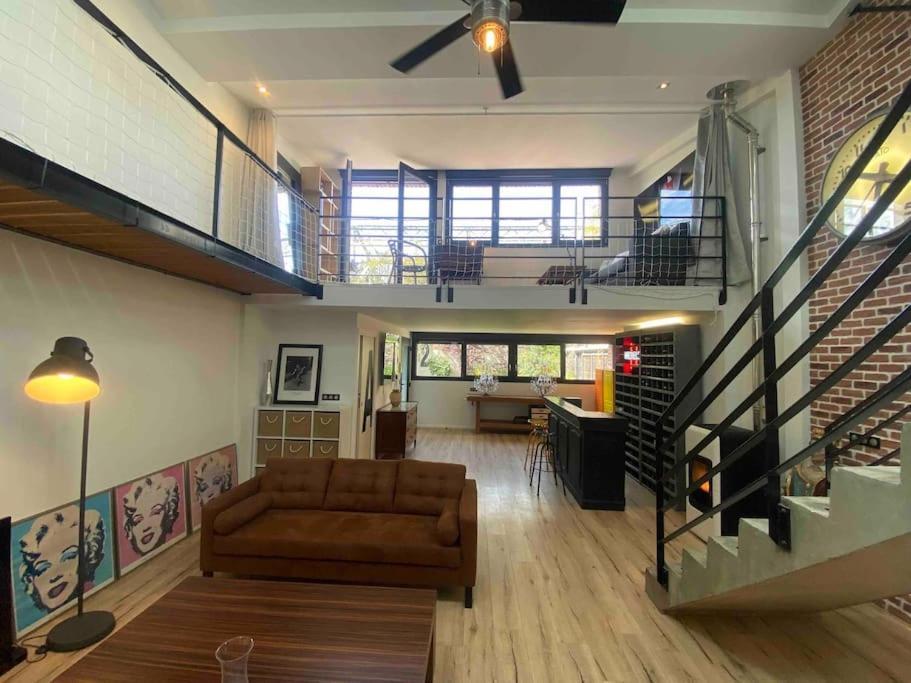 Rare ! Loft Atypique Centre-Ville Parking Jardin رانس المظهر الخارجي الصورة