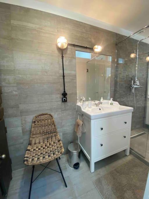 Rare ! Loft Atypique Centre-Ville Parking Jardin رانس المظهر الخارجي الصورة