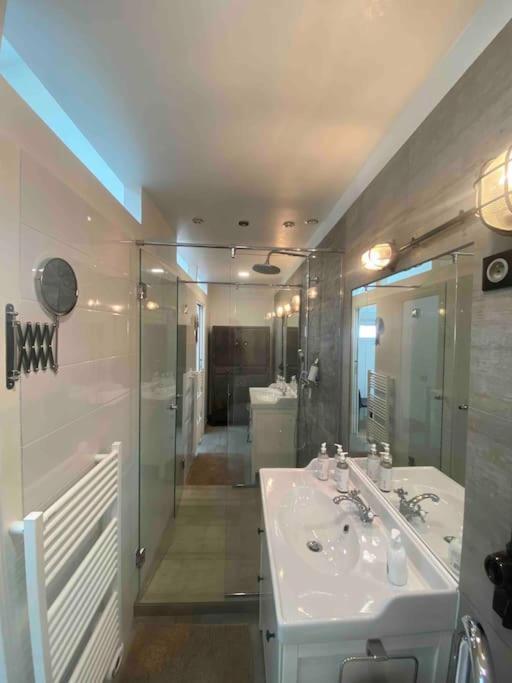 Rare ! Loft Atypique Centre-Ville Parking Jardin رانس المظهر الخارجي الصورة